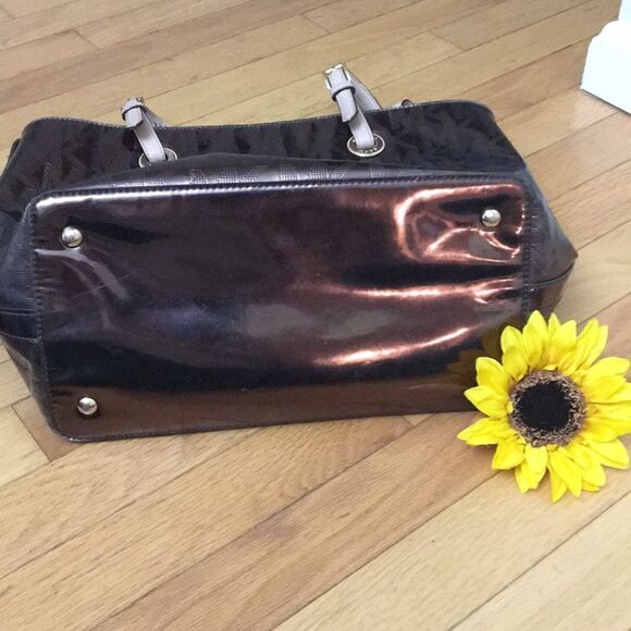 🎉 HP🎉 Authentic Michael Kors Tote - Picture 5 of 8